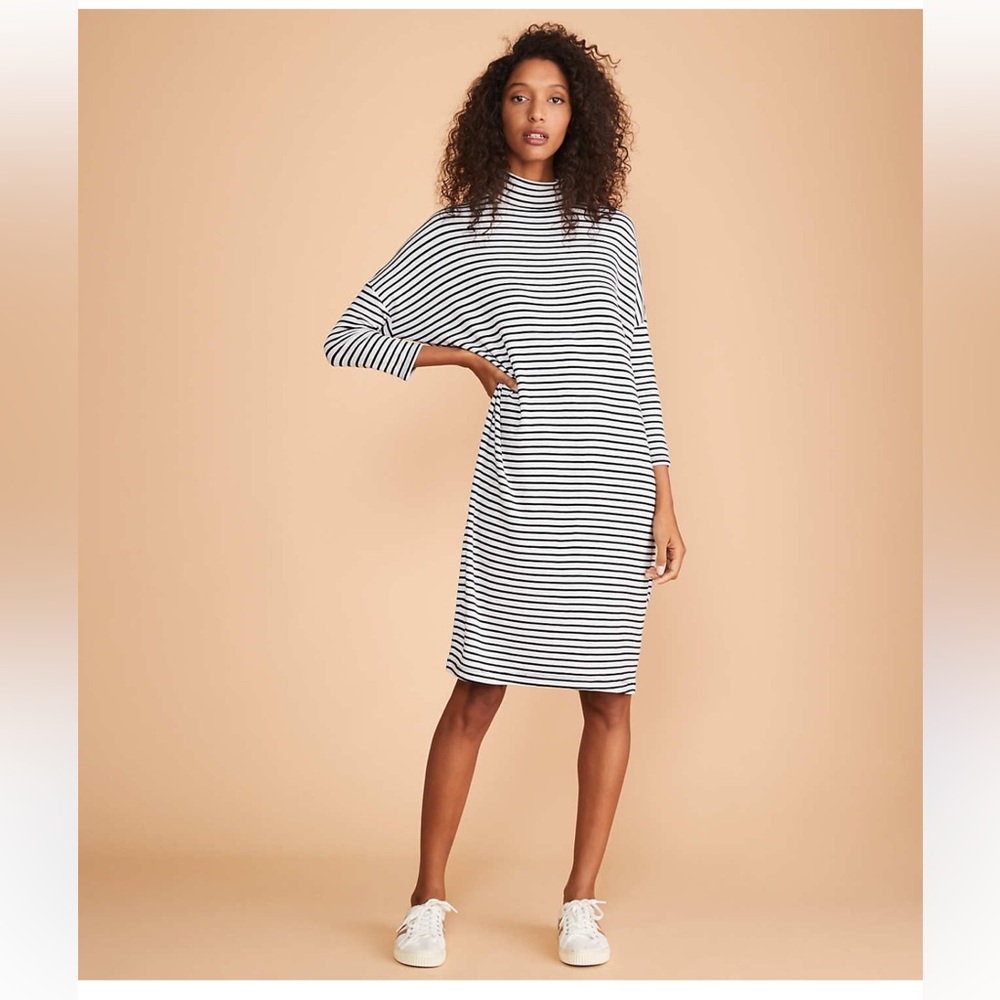 Lou & Grey Black and grey Striped Dolman Sleeve Dress- worn about 7 times